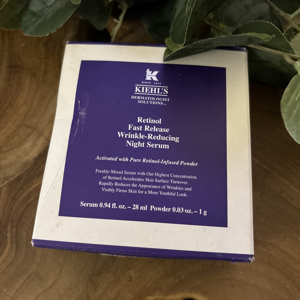 Kiehl's Retinol Fast Release Wrinkle Reducing Night Serum NEW IN BOX